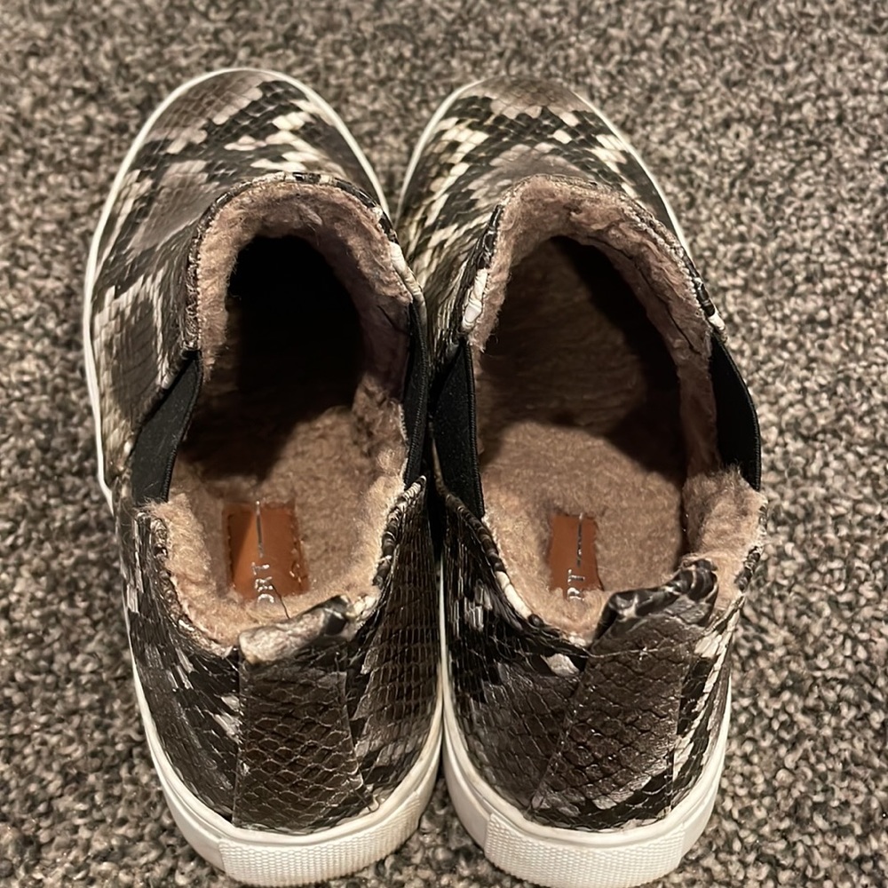 Report Python Slip on Faux Fur - Picture 4 of 4